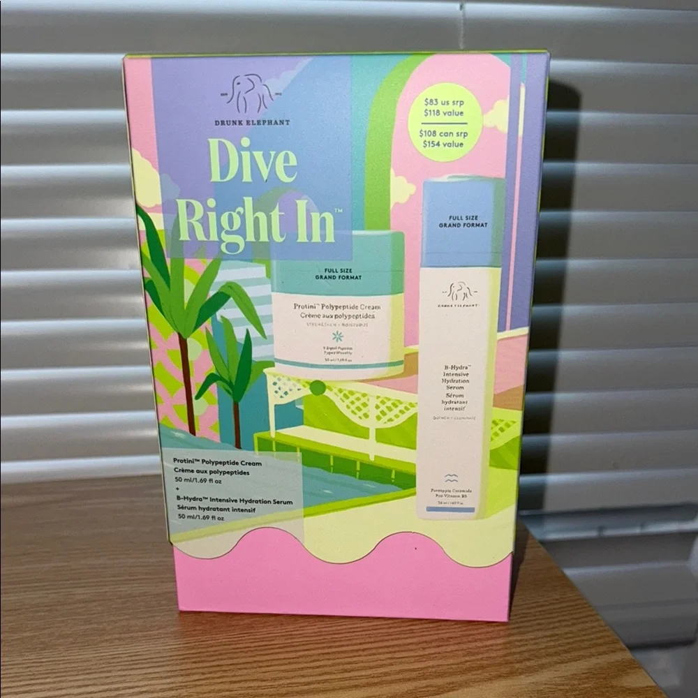 Drunk Elephant Dive Right In Set Two full size products